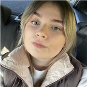 Je donne des cours/aide aux devoirs de Français, mathématiques, espagnol, histoire. école primaire jusqu’au lycée (seconde). Je peux également apprendre le roumain (langue maternelle)